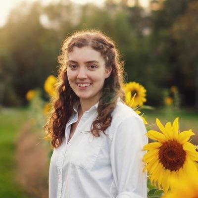 Christian 🇨🇦 Author | Anti-Abortion | co-founder of @Writeforlife6 | It is the sweet, simple things of life which are the real ones after all - Laura I.W