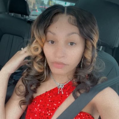 She does not know what God has planned but she knows God has never failed her🤍..