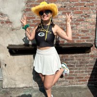 britt 💛 (@dropitonlafleur) 's Twitter Profile Photo britt 💛 (@dropitonlafleur) 's Twitter Profile Photo