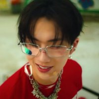 Karen (@sincerelysoftie) Twitter profile photo