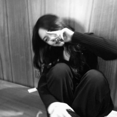 rubyisabellv's profile picture. 