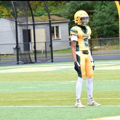 c/o 2029🎓/ 5’10 140lb/ AC Reynolds/ gpa: 3.8/football 🏈, track 👣 Db/Wr/ email daynabeck37@gmail.com/ cell 8289893661
