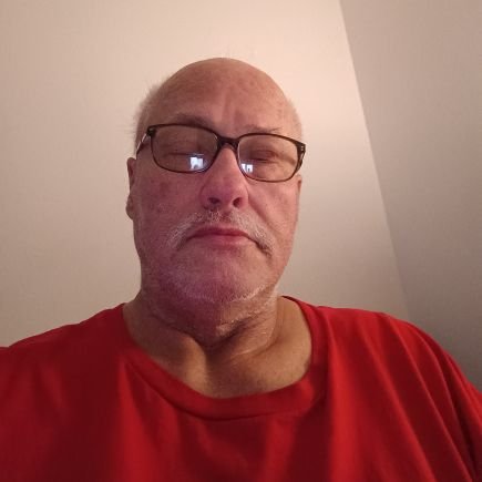 DavidTaylo81807's profile picture. been used and abused. haven't touched or been touched by a woman since 2002