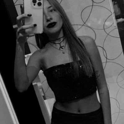 KiariH3's profile picture. 