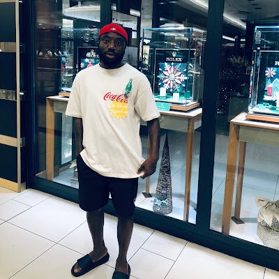 OteteJohnny's profile picture. 