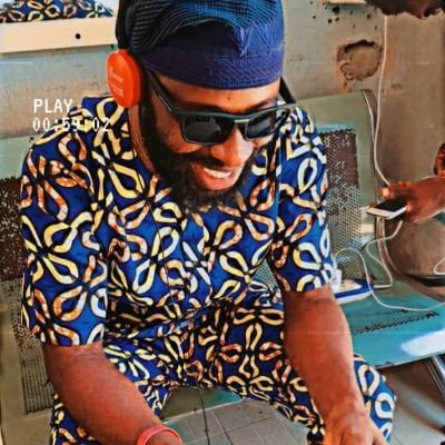 C.E.O Temvic plumbing contractor || Old school || book lover|| Ac Milan fan|| Egba boy.