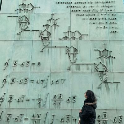 ନିବେଦିତା | Ph. D. | Postdoc Researcher | Computational Chemist/Physicist/Biologist| Science 🌱 |