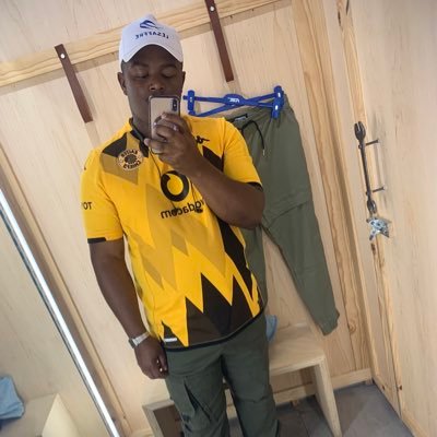 SibusisoMNene's profile picture. @theNWU ALUMNI 👨🏾‍🎓 ✨, Sports Science Graduate, Manager & Financial Administrator | @Kaizerchiefs ✌️