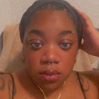 Lesbianna (@prettybitty4) 's Twitter Profile