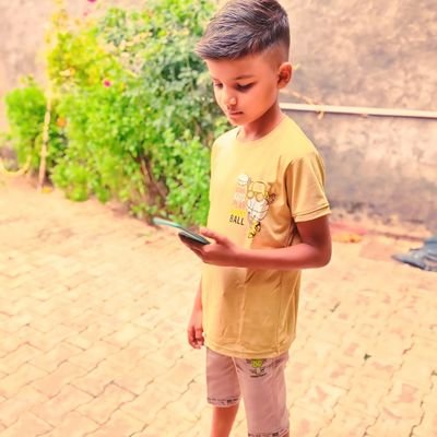 DRajput28831's profile picture. 