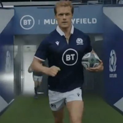 LadyPipaplu's profile picture. Nothing is lost, Sassenach. Only changed. 
#Outlander & other stories.