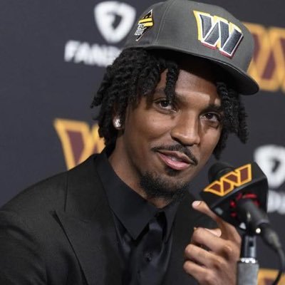 hopkin_'s profile picture. Jayden daniels