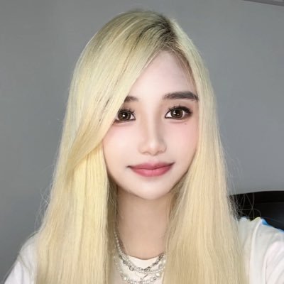 Rockyisherenow's profile picture. 00后🎮 不太爱上班的四大er，Web3的积极探索者 🌍 #Defi #Gamefi #meme 战略咨询+数据分析｜行业观察员｜偶尔搞点抽象 ｜ 宏观金融 ｜ 数据分析