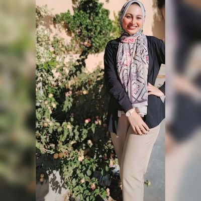 Accountant 🦋
I will be okay near to allah 😍
graduated from f.c.e.s 2019🎓
28 years old🦋🎉