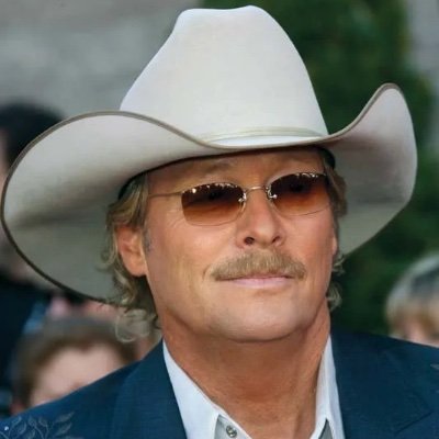Alan has sold nearly 60 million albums worldwide. He's an 18x ACM, 16x CMA, and a 2x Grammy-winning artist. Join Alan on the #LastCallWithAlan Tour!