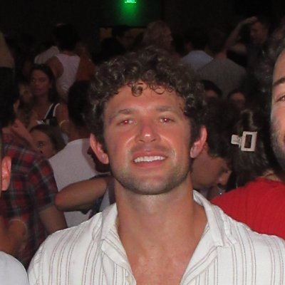 elijahstout_'s profile picture. Cofounder @CRETaskWizard