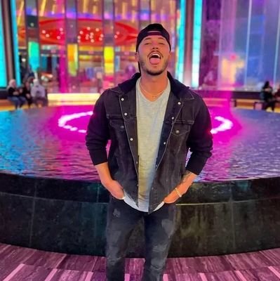 Welcome to my Page cow boy ♥️🥰🥰 country boy I love everybody please follow me up