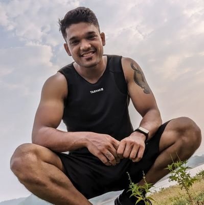 Fitness coach and nutrition consultant.
sports enthusiast and a football fan.
odisha fc💜
Chelsea fc💙
