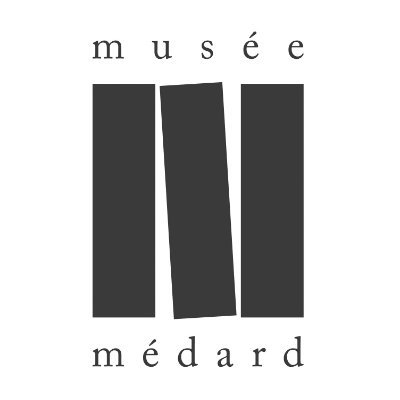 Le musée Médard est dédié au livre, à l'histoire de ses collections et aux arts et métiers liés au patrimoine écrit. Ouvert au public depuis décembre 2013.