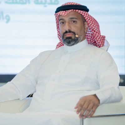 كبير باحثي #الاستدامة_والبيئة، أستاذ النانو و صناعة محطات #تحلية_المياه_CDI. مدير عام معهد تحلية المياه سابقاً #رائد_اعمال #الكراج. مستشار و #مدرب_معتمد