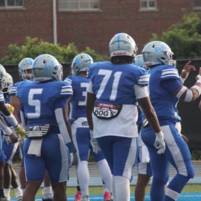6’3 270 / Hamilton high ‘25 / OL/ xavierburnett25@hcsdoh.org/ 513-309-7034