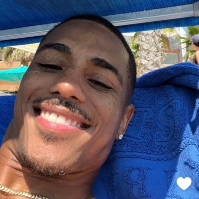 anime/manga | Rihanna follows | This is a Kit Connor obsessed Twitter account.