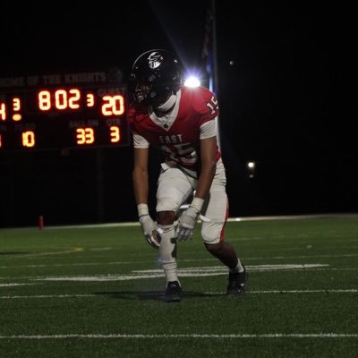 KwesYoung's profile picture. 2026|MaterAcademy|6’4 180|GPA:3.2/WRS FS/ ranked:9/Instagram:1kwes5/kwesphive@gmail.com/ComboGuard defensive threat ranked:24/ Player style: A PLAYMAKER