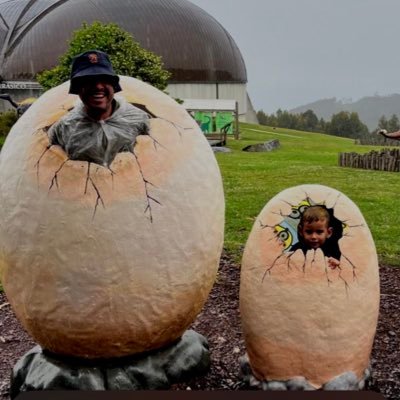 danariasalv's profile picture. 