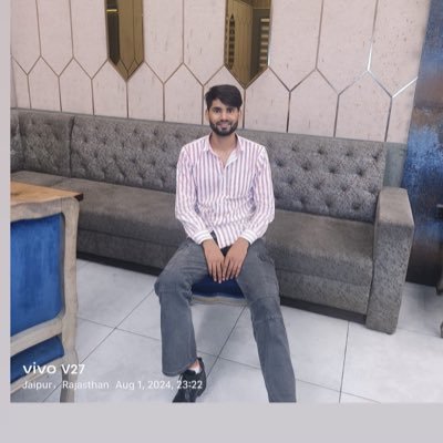 Niranja22238409's profile picture. mob 8504953834