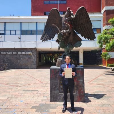 Académico en la Especialidad en Derecho Energético, Posgrado, UNAM.
Egresado de Filosofía, crítico y apartidista.
La verdad y la justicia no tienen fronteras