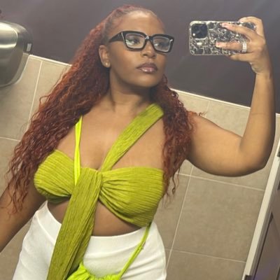 @_shanaalexis