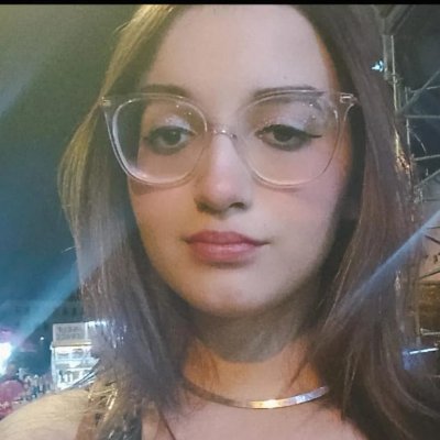givabrno's profile picture. Às vezes sou feliz na minha ternura, às vezes me engano, o que é mais comum.
