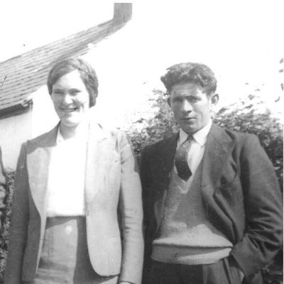 Family historian delivering daily doses of what happened #Onthisday in #Ireland & unearthing old photos https://t.co/pVgfKOFWXs
