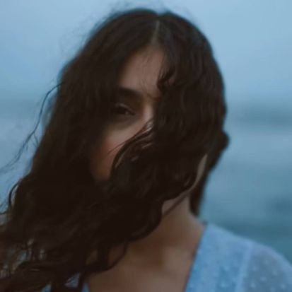 zanezeyadi's profile picture. 