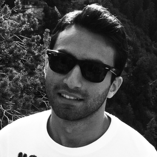 Born Italian, became international. ICTs lover, Marketing passionate, internationally oriented.