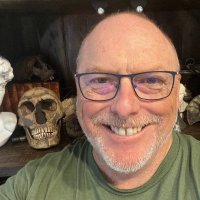 Scott Edwin Williams (@somewhathistory) Twitter profile photo