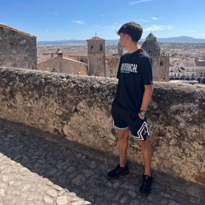 albertoo24_'s profile picture. Aceuchal🎈