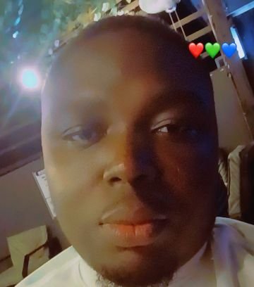 AdeoyeLawr54916's profile picture. 