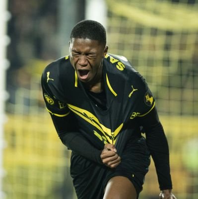 Especialista en dejar para mañana lo que podría hacer hoy.
si te molesta lo que digo jodete, soy de Peñarol