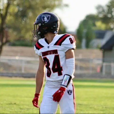 6'3 Senior GPA-3.5 WR 765-544-5230 Knightstown high school 175lbs 40-4.73 jordanthorpe0924@gmail.com Bench-225 Squat-305 Deadlift-405 Power clean -205