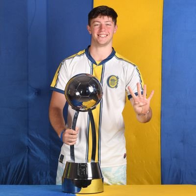 Nací para las fiestas no el día de los muertos🇺🇦
+21