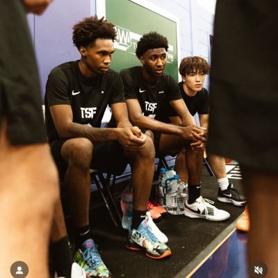 6’4 3&D wing, class of 2025- 183 lbs. insta: topshelfkaii 470-263-1354- Grace Christian academy