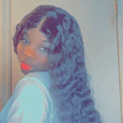 i'm still that girl, no need to keep checking! muah! 🪄🎀