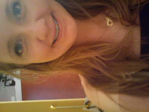 luloesch8's profile picture. 