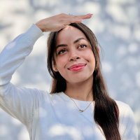Krystal Lora (@itskrystallora) 's Twitter Profile