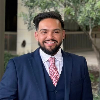 Proud son of immix. Young community leader, legal doer, fmr Houston State Rep Candidate & Agg w/ good hair. Part time adventurer. #AdelanteconAdrian