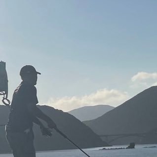 離島にいます。 色々してます。 副業漁師🐟ほぼ観る専 なんか最近釣りに目覚めたんでたまーに釣果出します。 昔魚の寄生虫に関する事をやってたんで魚介類の寄生虫には多少詳しかったりしなかったり。食べたりしてたりします笑