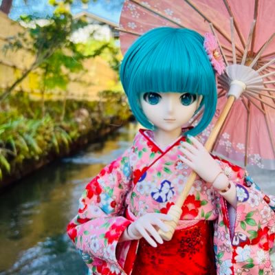 DD初音ミク・雪ミク②・桜ミク・リンちゃんReboot・初音ミクNTちゃんの6人娘になりました😊 ドールと🍺が主です🤣 無言フォロー失礼いたします🫧 同じ趣味の方にフォローしてもらえるとうれしいです✨飲み会🍻うちよそしましょ💟