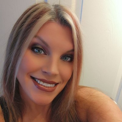 DeannSande65185's profile picture. God,family and Country are my heart. I love president Trump because he didn't tell us,he showed us how bad it was,is and will be if we don't get involved