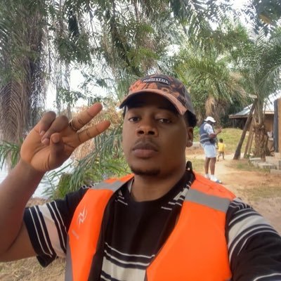 OLUWATOBI || 📡 Telecom Engineer | 💻 Web Developer | Bridging networks & code to keep the world connected. 🚀 #TechEnthusiast